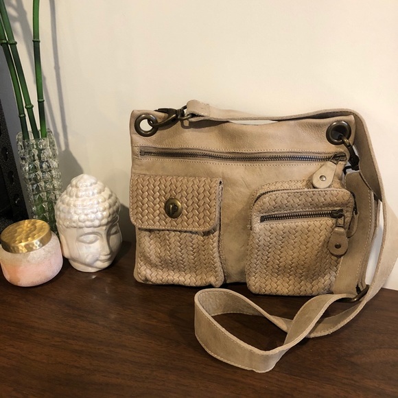 Roots Bags Roots Vintage Village Leather Crossbody Bag Poshmark